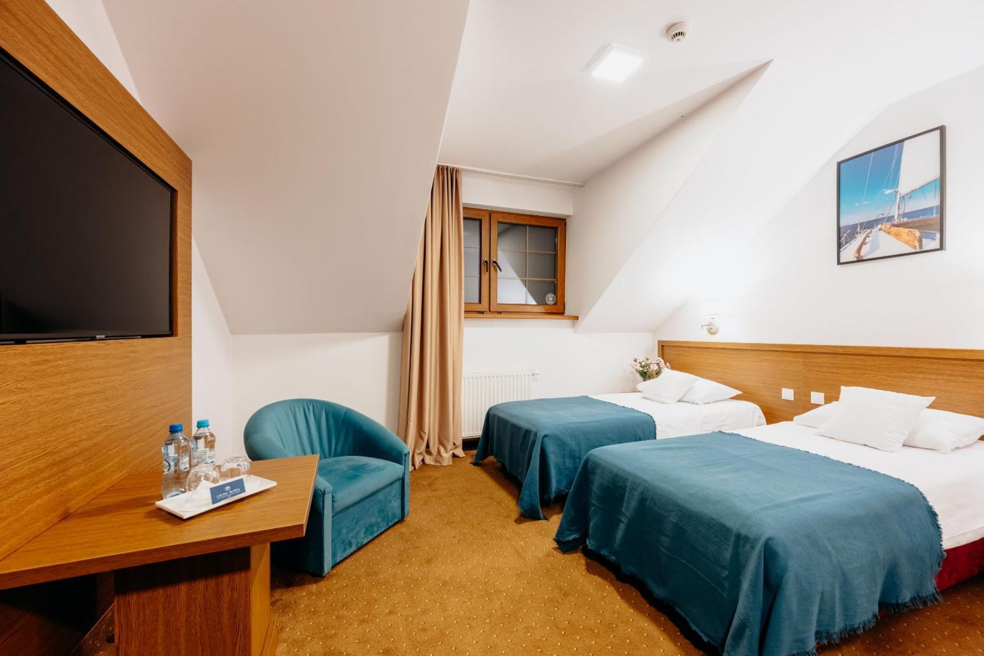 Hotel Cicha Woda Nieporęt Exterior foto